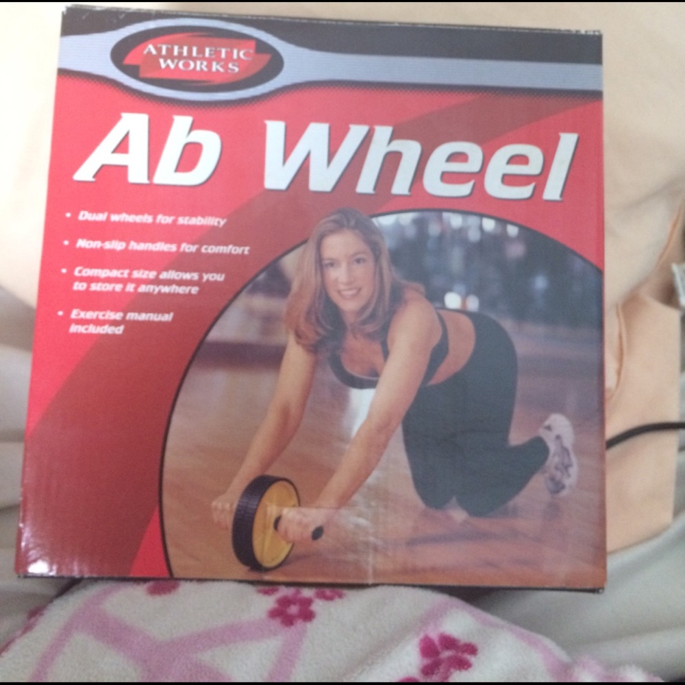Brand new ab wheel never been open
