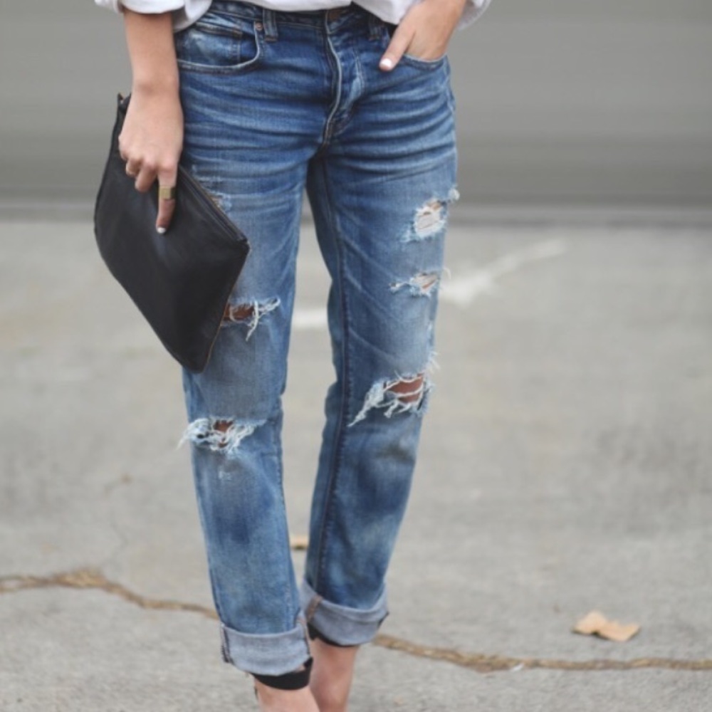 American Eagle Tomgirl Jeans