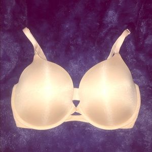 Victoria Secret Perfect Coverage Push-Up Bra 36DDD