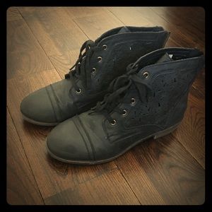 Black Rampage booties