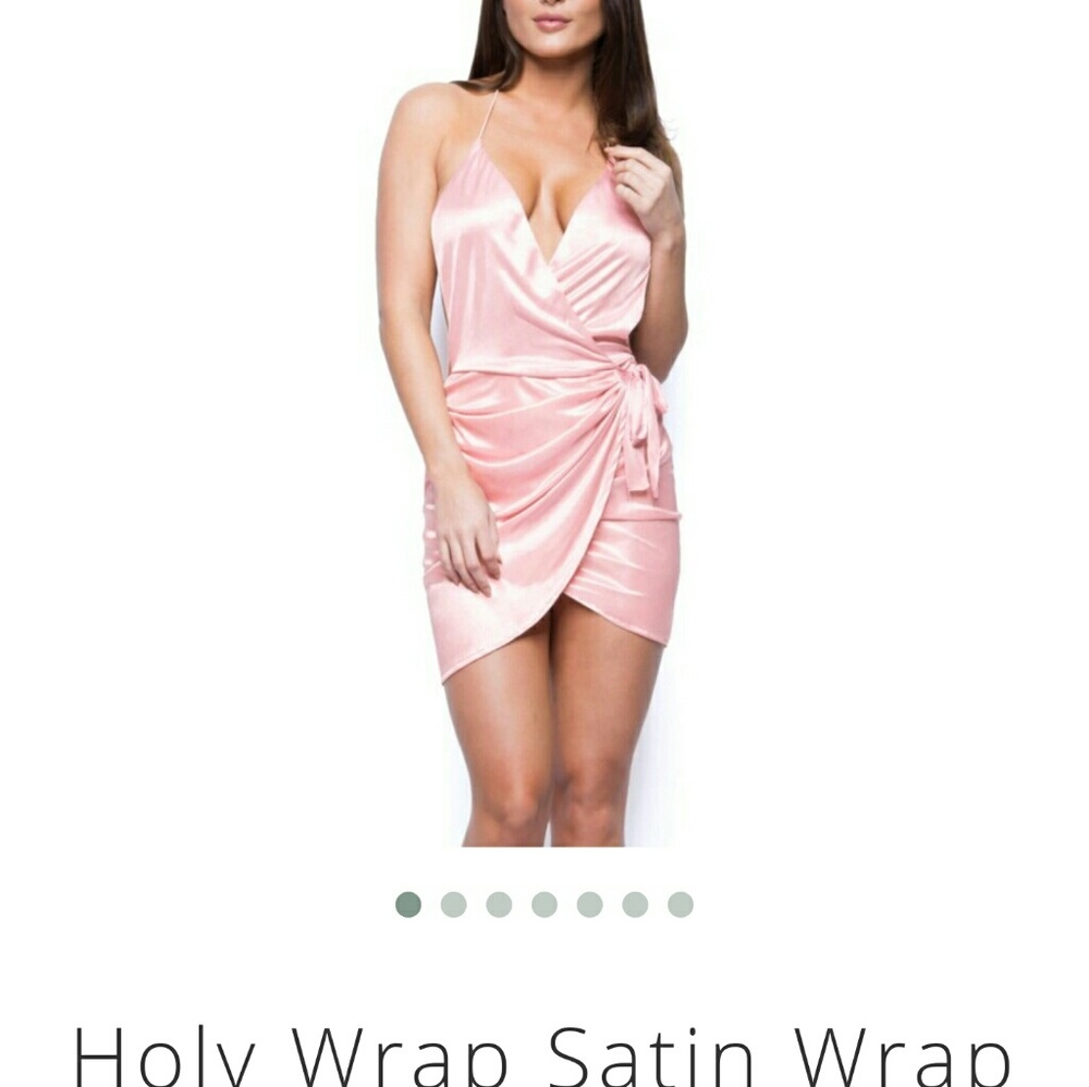 Dress - Picture 3 of 4