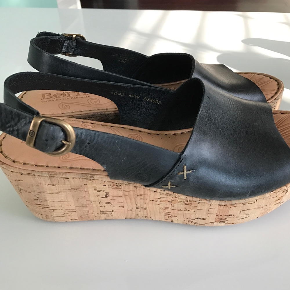 BORN HANDCRAFTED WEDGE SANDAL