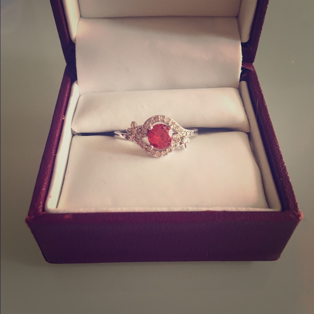 Fragrant Jewels ring size 9