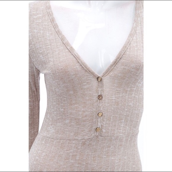 LAST ONE! SIZE L - Long-Sleeved Bodycon Midi Dress - Picture 5 of 6