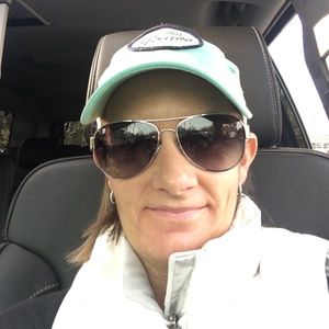 Meet your Posher, Wendy