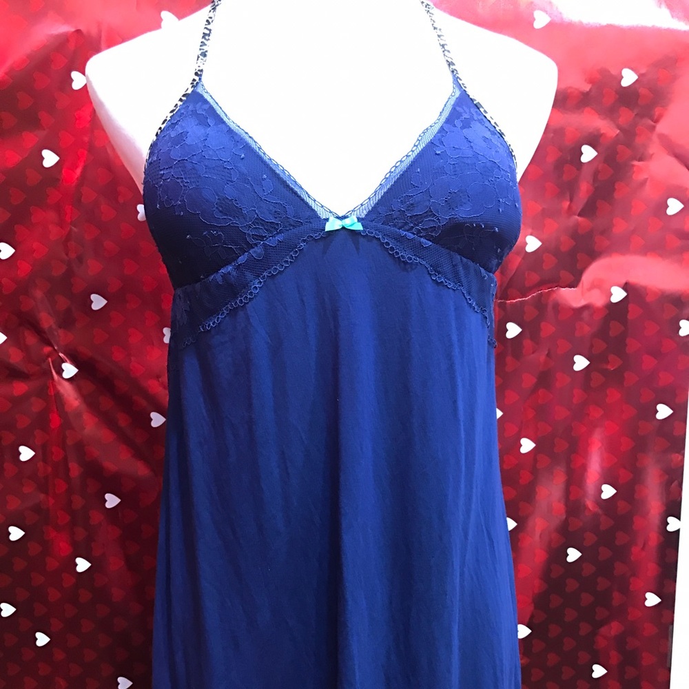 Victoria's Secret nightie new with tags.