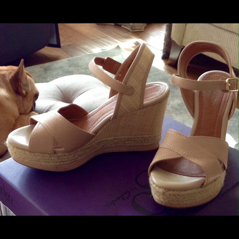 The MOST Comfortable Wedges in the World!!