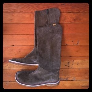 Unisex suede Camper boots Eur 42/US 8.5