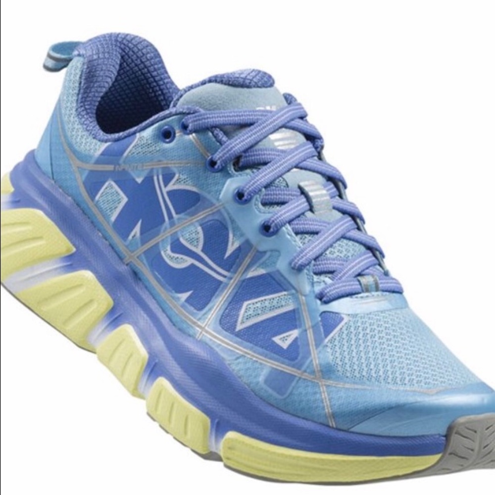 Hoka One One Women's Infinite Running Shoes