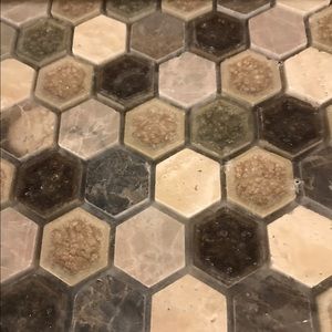 Meet your Posher, Alla