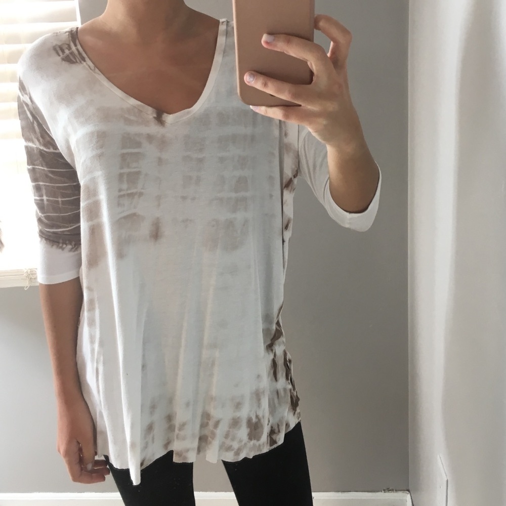 Top - Picture 2 of 2