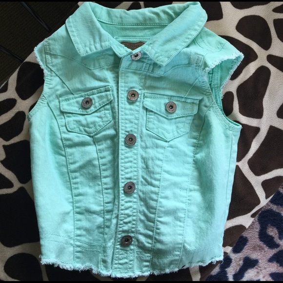 jean vest - Picture 1 of 4