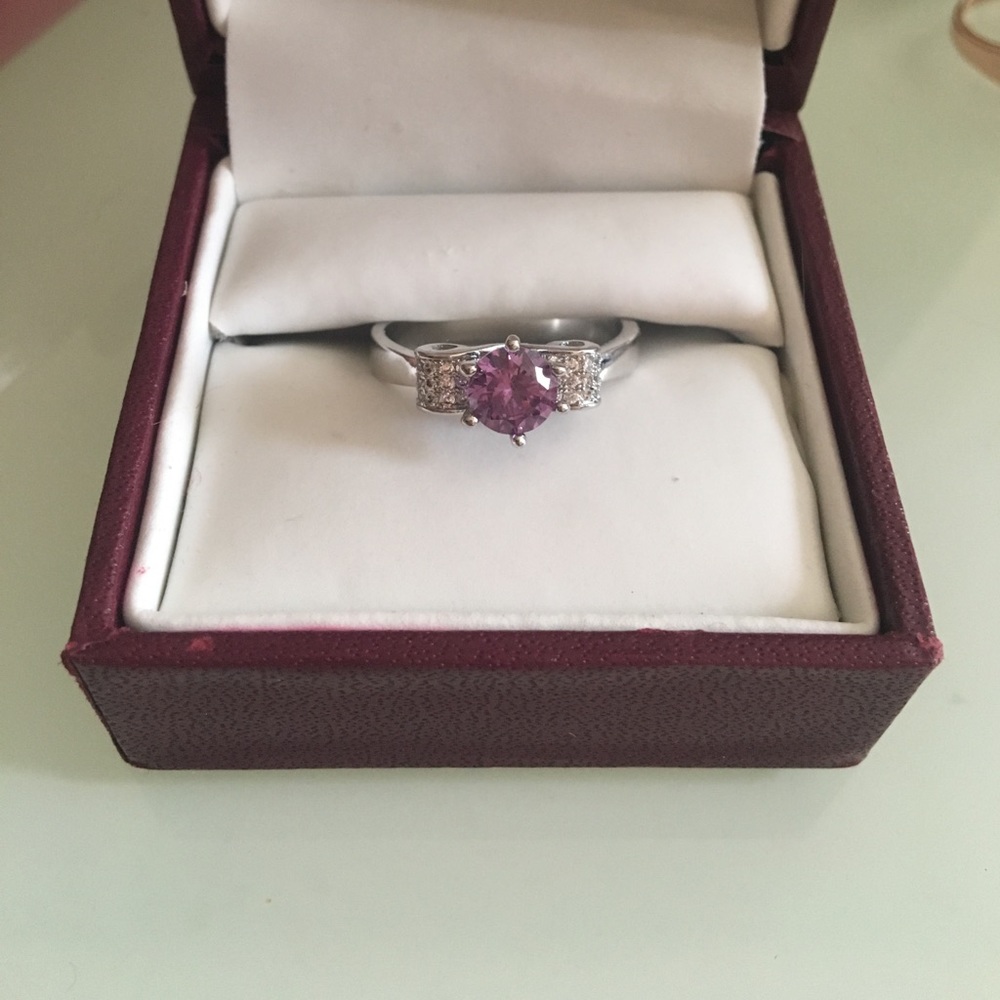 Fragrant Jewels ring size 8