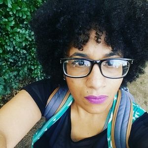 Meet your Posher, Yolanda