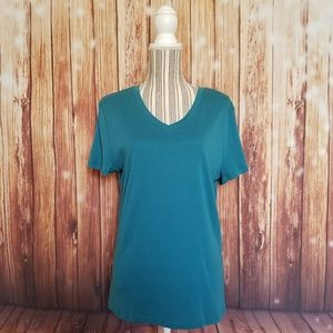 Merona ▪ Short-Sleeved Ribbed V-Neck Tee