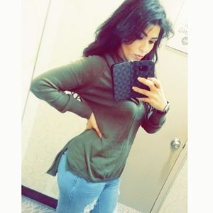 Meet your Posher, Lilly