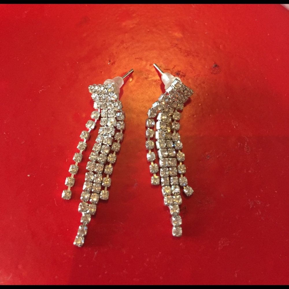 Sparkly dangling earrings