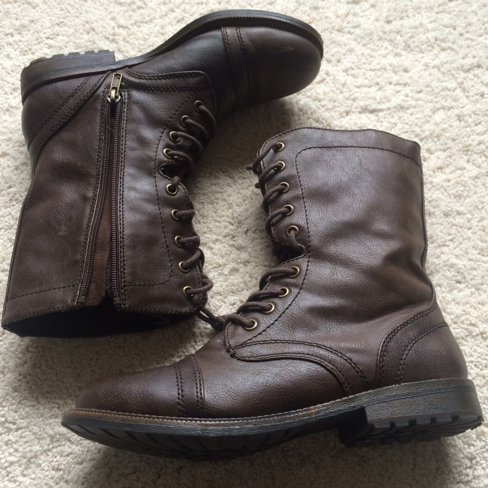 Brown lace up boots with side zipper