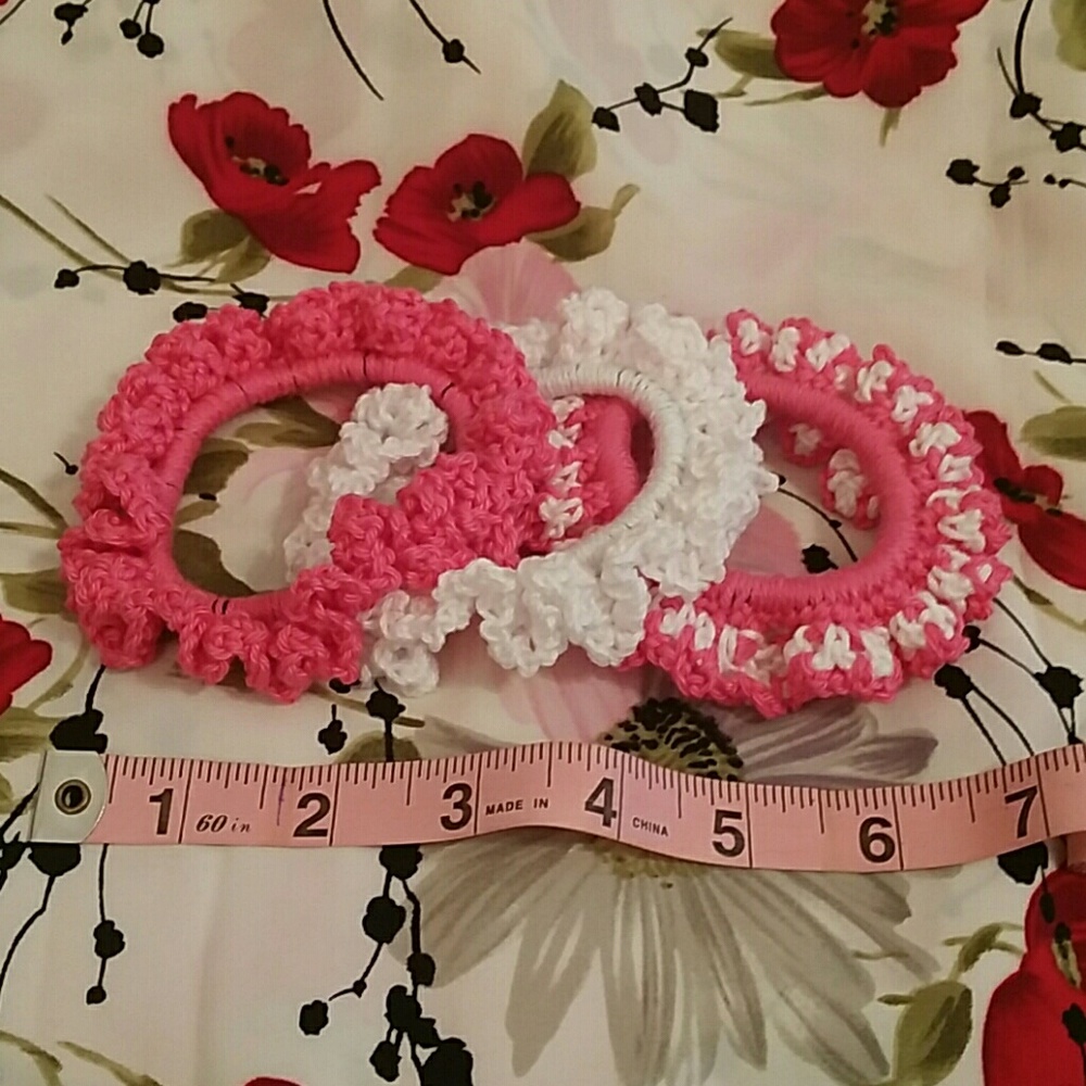 Beautiful Crocheted Cotton Scrunchie Set!!