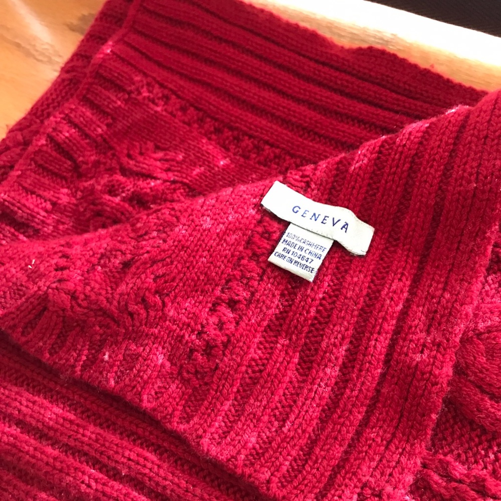 Red 💯 Cashmere Scarf