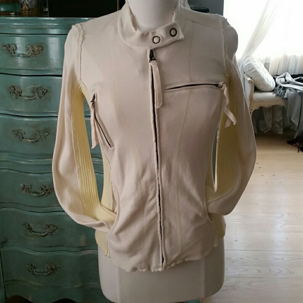Free people sweater