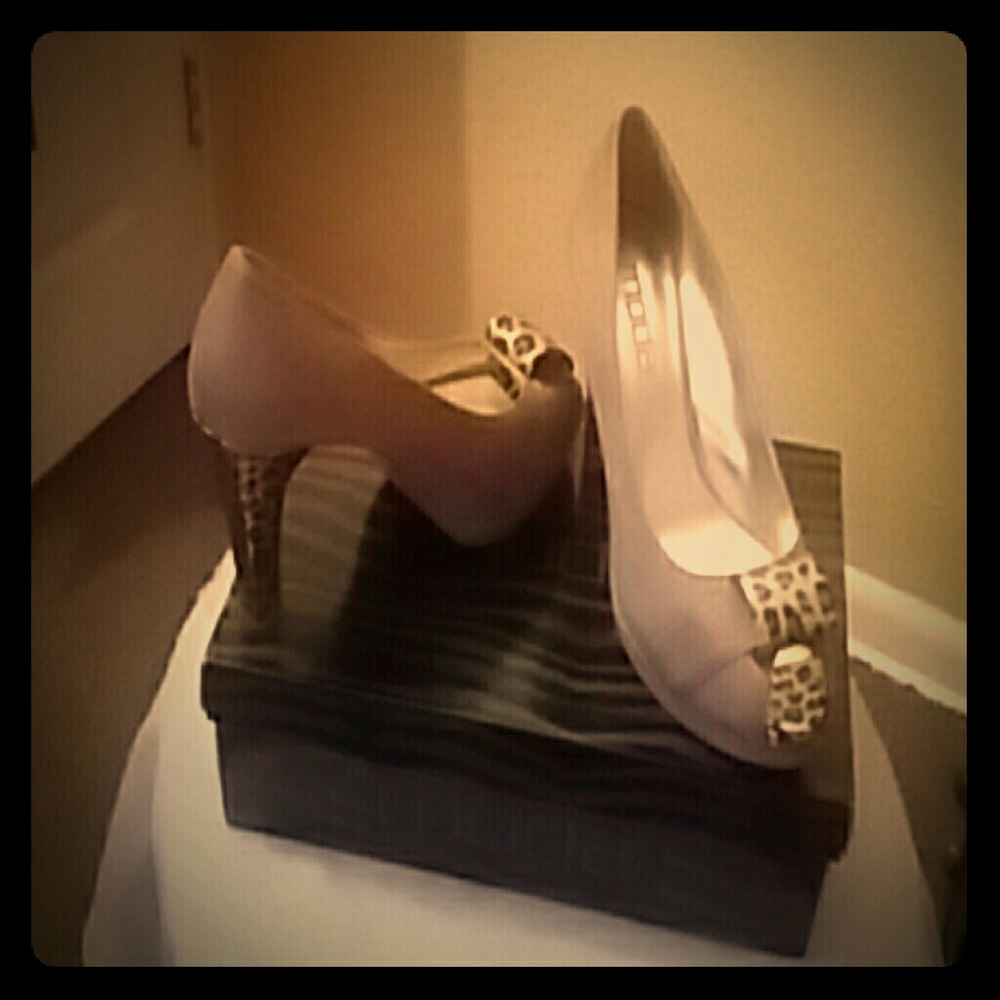 A saude pair of taupe platform heels