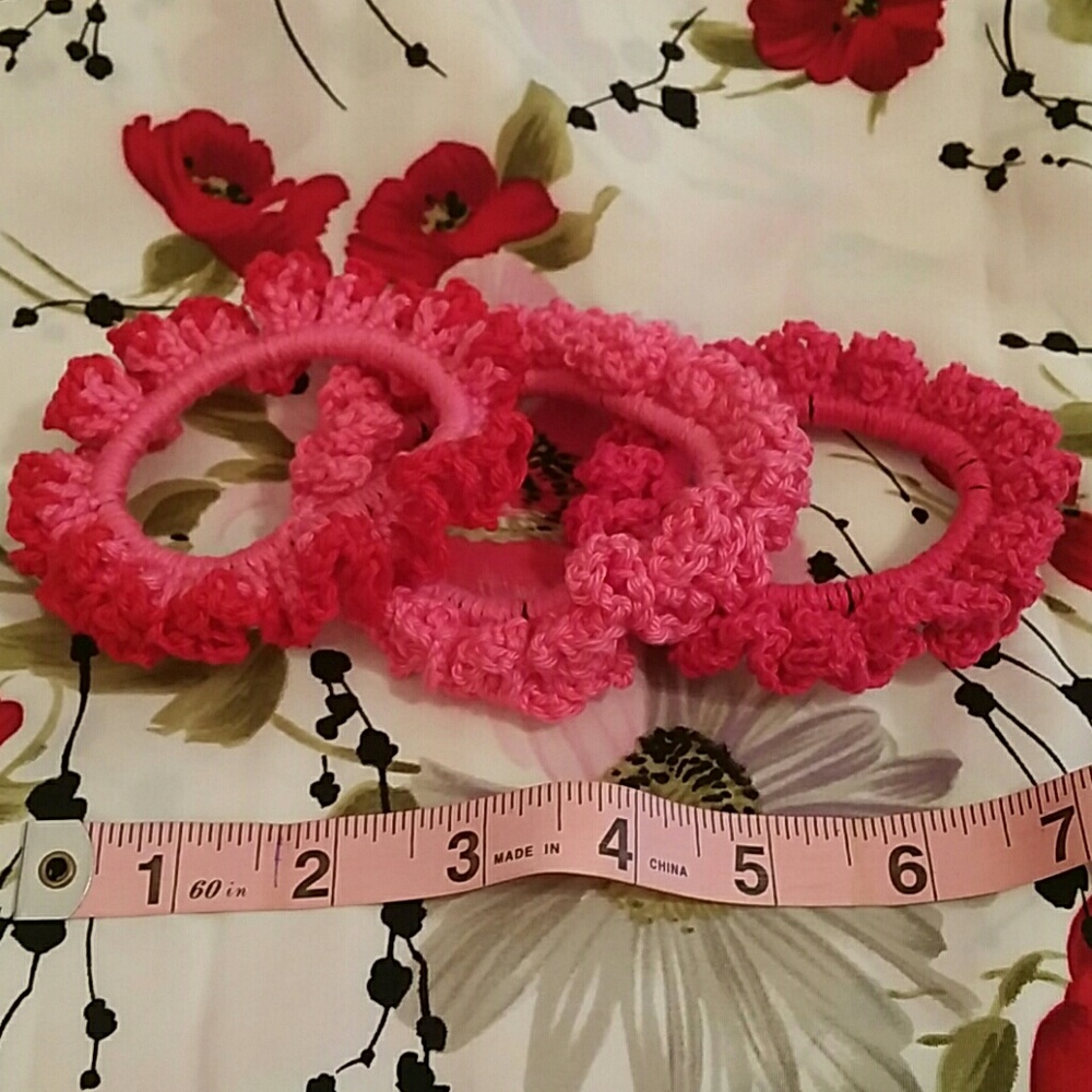 Beautiful Crocheted Cotton Scrunchie Set!!