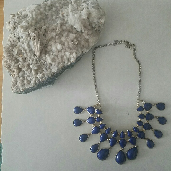 Royal Blue & Gold Tone Teardrop Statement Necklace - Picture 1 of 1