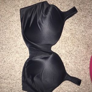 Serenade black bra size 44DDD