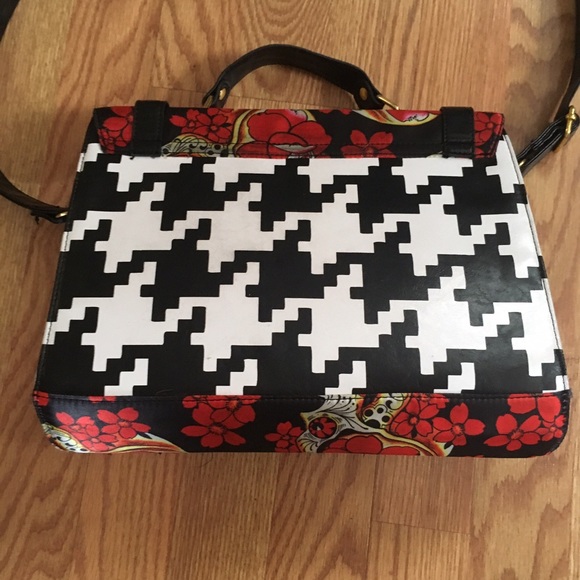 IRON FIST Siesta Herringbone Sugar Skull Crossbody - Picture 3 of 4