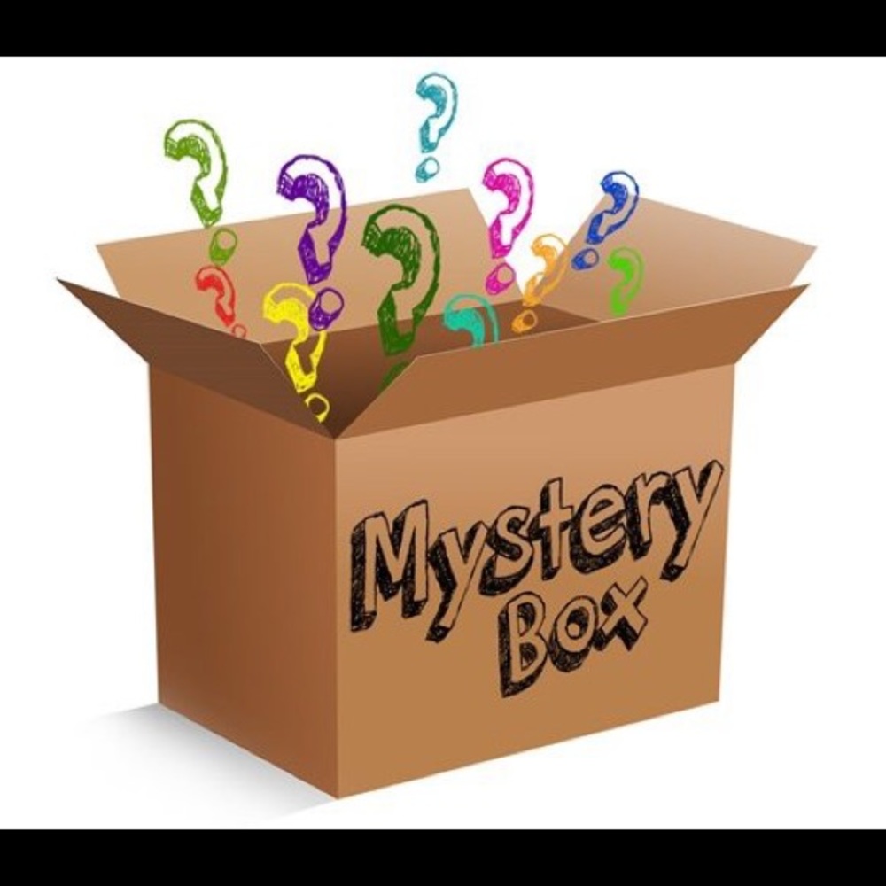 ⭐️ Mystery Box! ⭐️