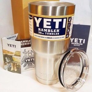 Yeti 30oz Rambler Stainless Steel Coffee Mug