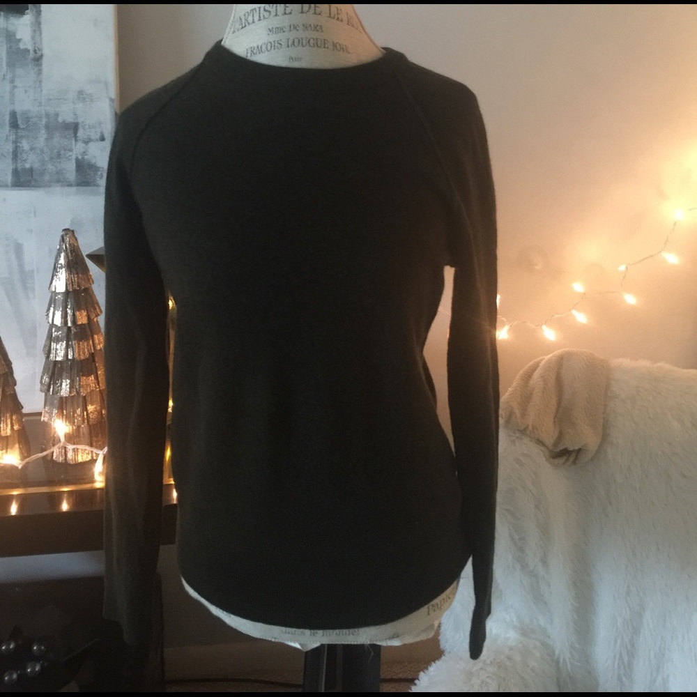 Banana republic wool sweater green