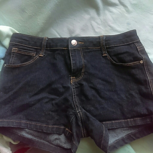 Jean shorts - Picture 1 of 3