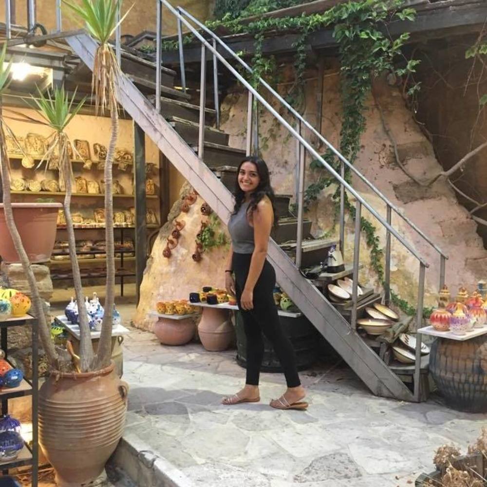 Meet your Posher, Mariana