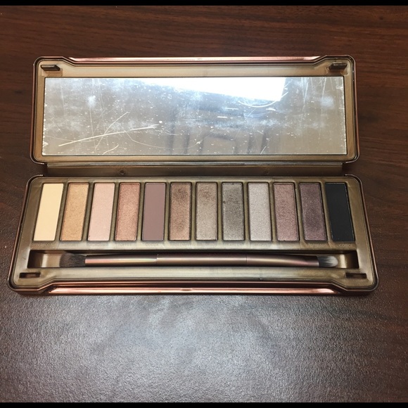 Makeup pallet - Picture 2 of 5