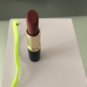 estee lauder pure lipstick in color intense nude