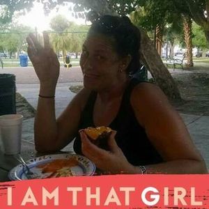 Meet your Posher, Rhonda