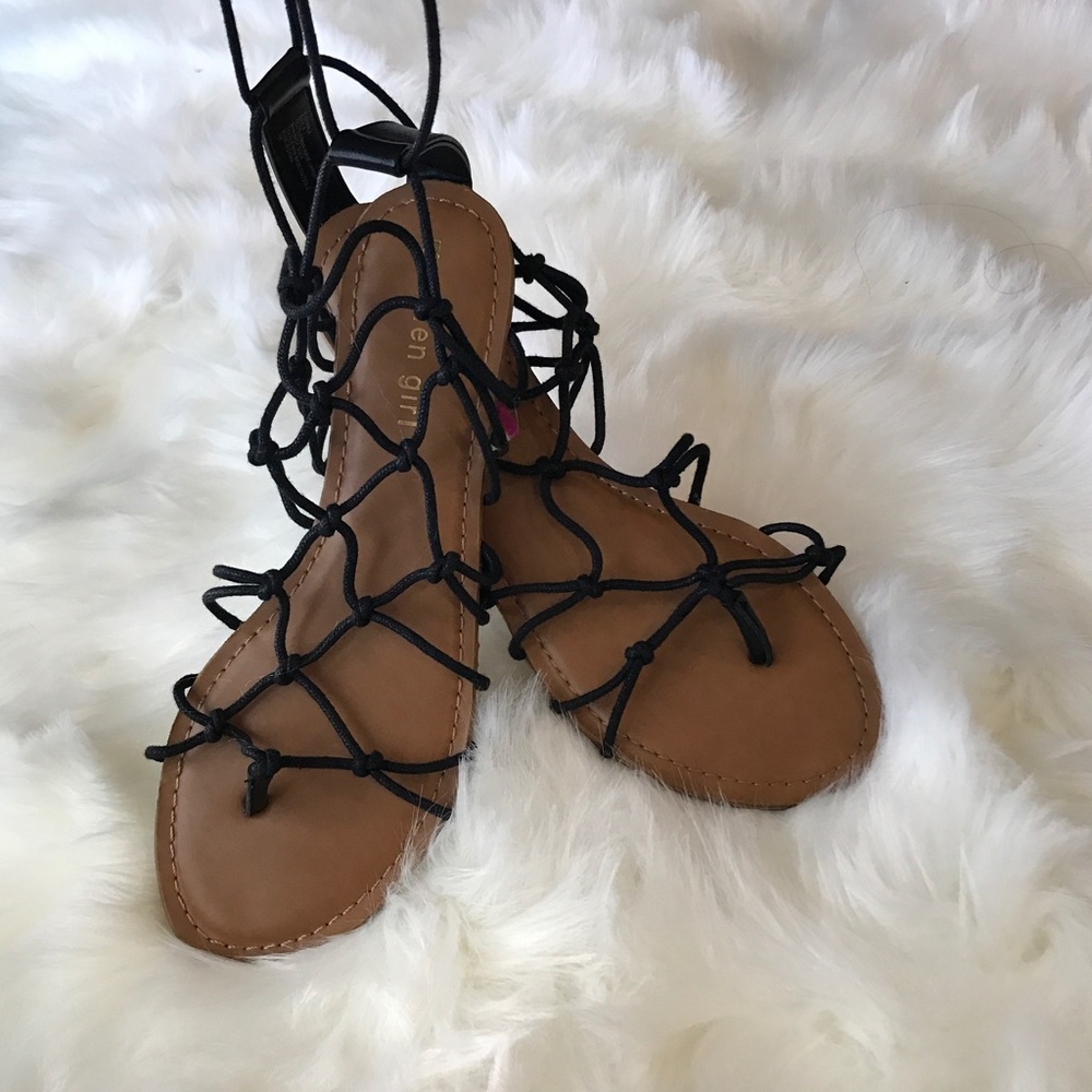 NWT Madden Girl lace up Sandal - Picture 5 of 7