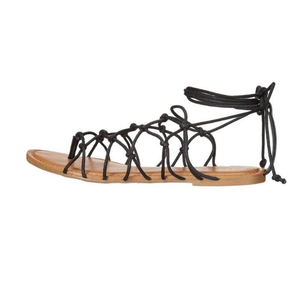 NWT Madden Girl lace up Sandal - Picture 2 of 7