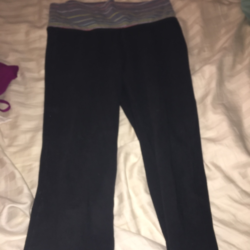 Capri yoga pants