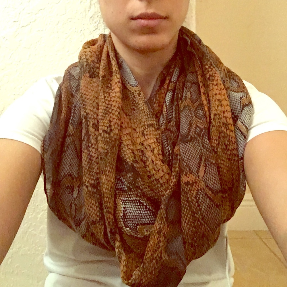 NWOT Brown Snakeskin Infinity Scarf
