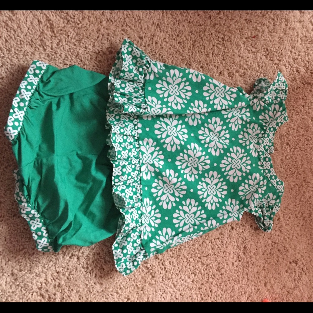 Gymboree set  size 2t