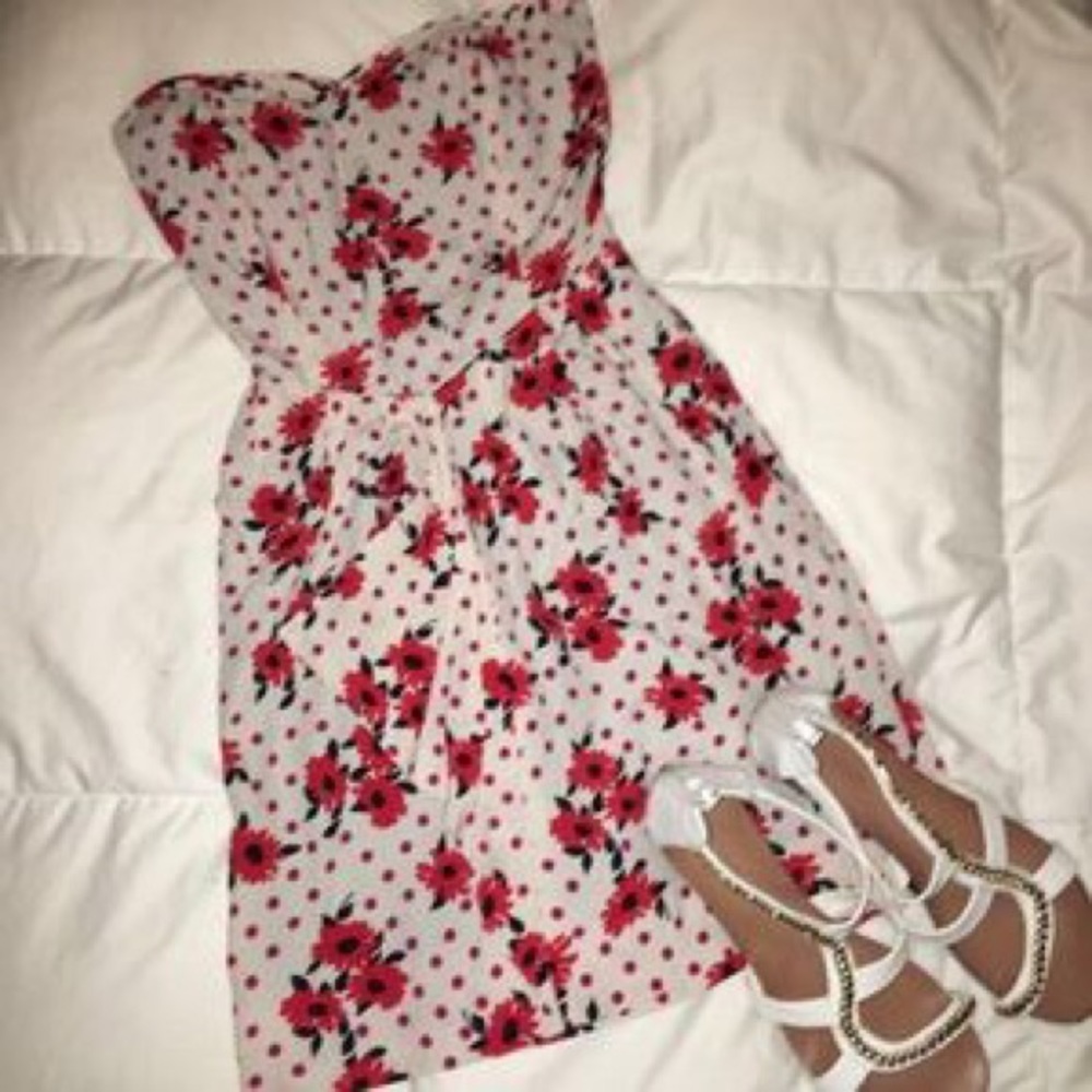 Cooperative Strapless from Urban Outfitters size S