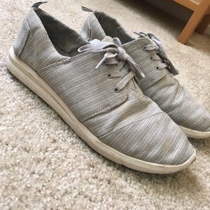 Toms Tennis Shoes!