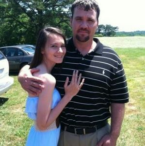 Meet your Posher, Casey