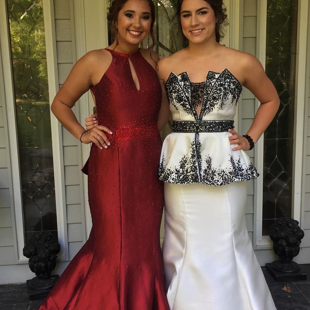 Meet your Posher, Alexis