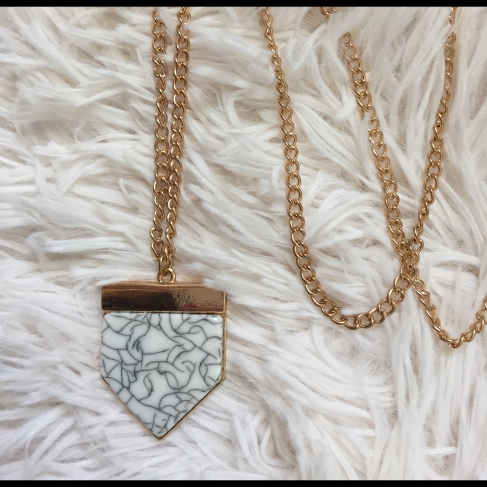 🚨clearance🚨last one 🚨💕Hot marble arrow 💕 - Picture 2 of 4
