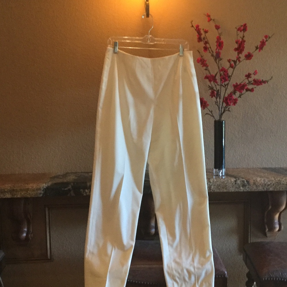 Piazza Simpione cream colored slacks.