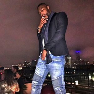 Meet your Posher, Jay